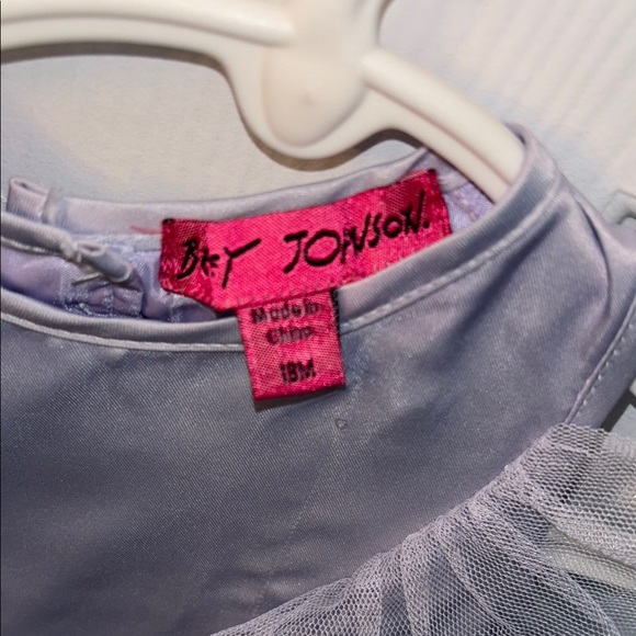 Charming Lavender Ruffle formal Dress in with sequins size 18 months - Picture 3 of 9